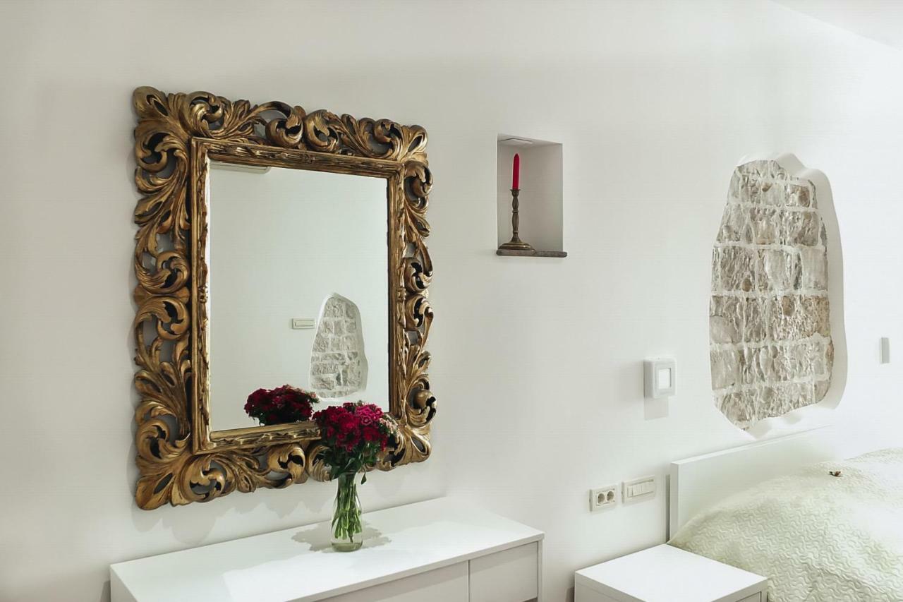 Old Square Studio Apartment Split Luaran gambar