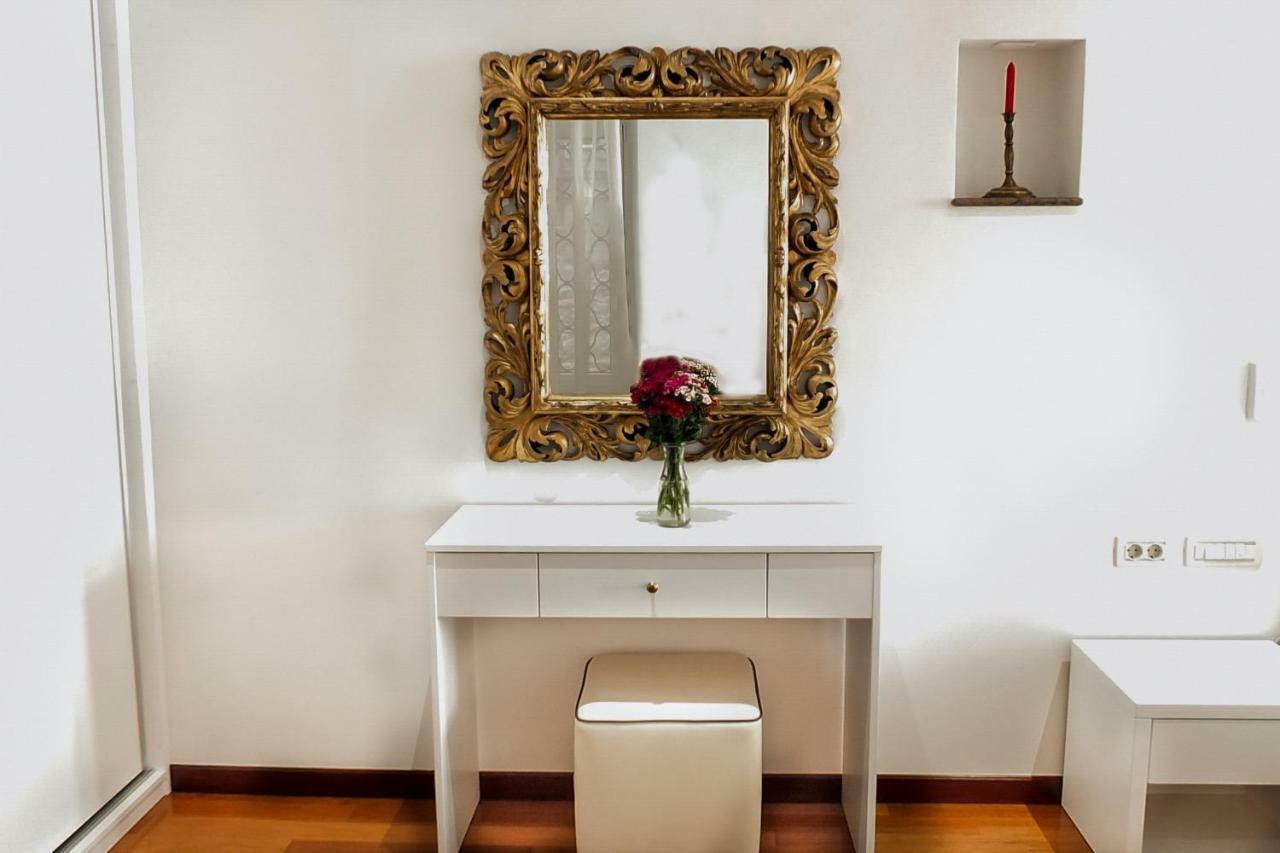Old Square Studio Apartment Split Luaran gambar